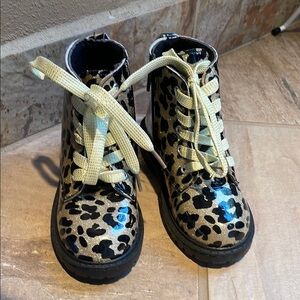 Leopard Print gold glitter Kids Boots with Yellow Laces